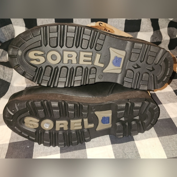 Sorel Caribou II NL1000-220 boot size 9 - Picture 7 of 7